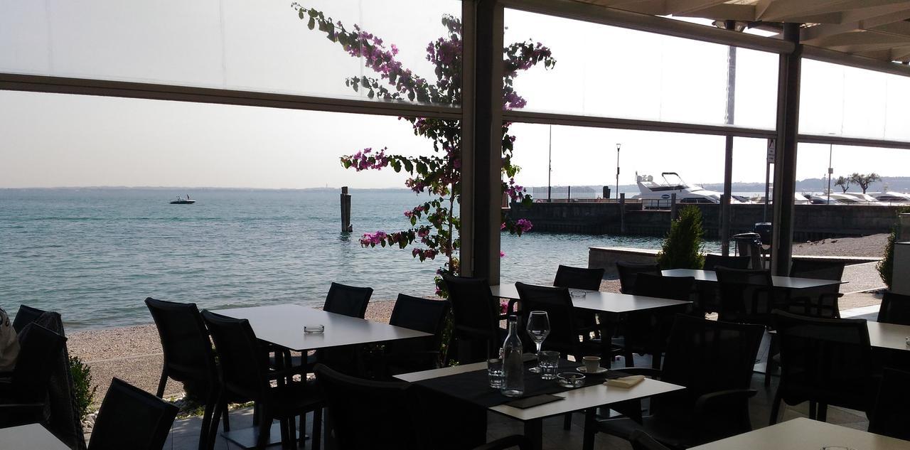 הוילה Moniga del Garda Graziosa Al Porto מראה חיצוני תמונה